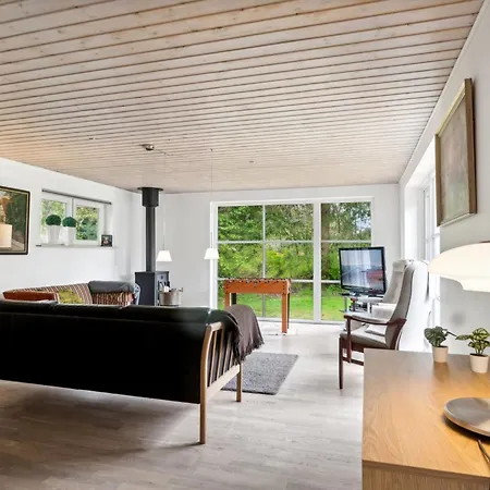 Kierstine Holiday home Ebeltoft